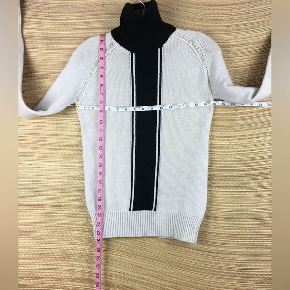 Theory Wool Colorblock Angine S Loryelle Turtleneck Sweater - Size XS - Picture 11 of 12